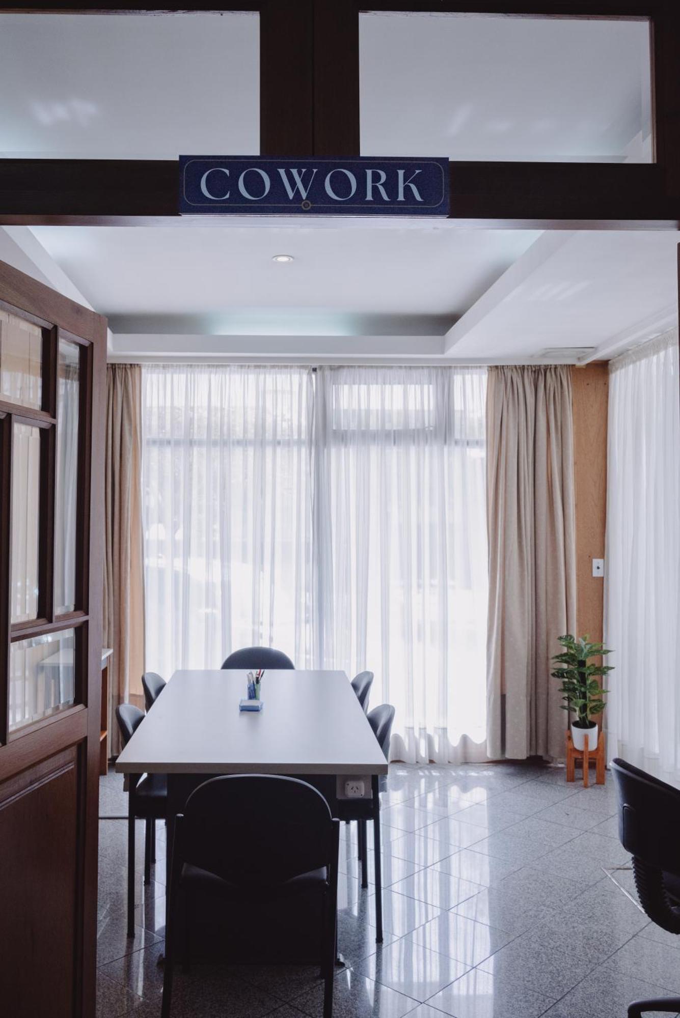 Hotel Libertador Trelew Eksteriør bilde