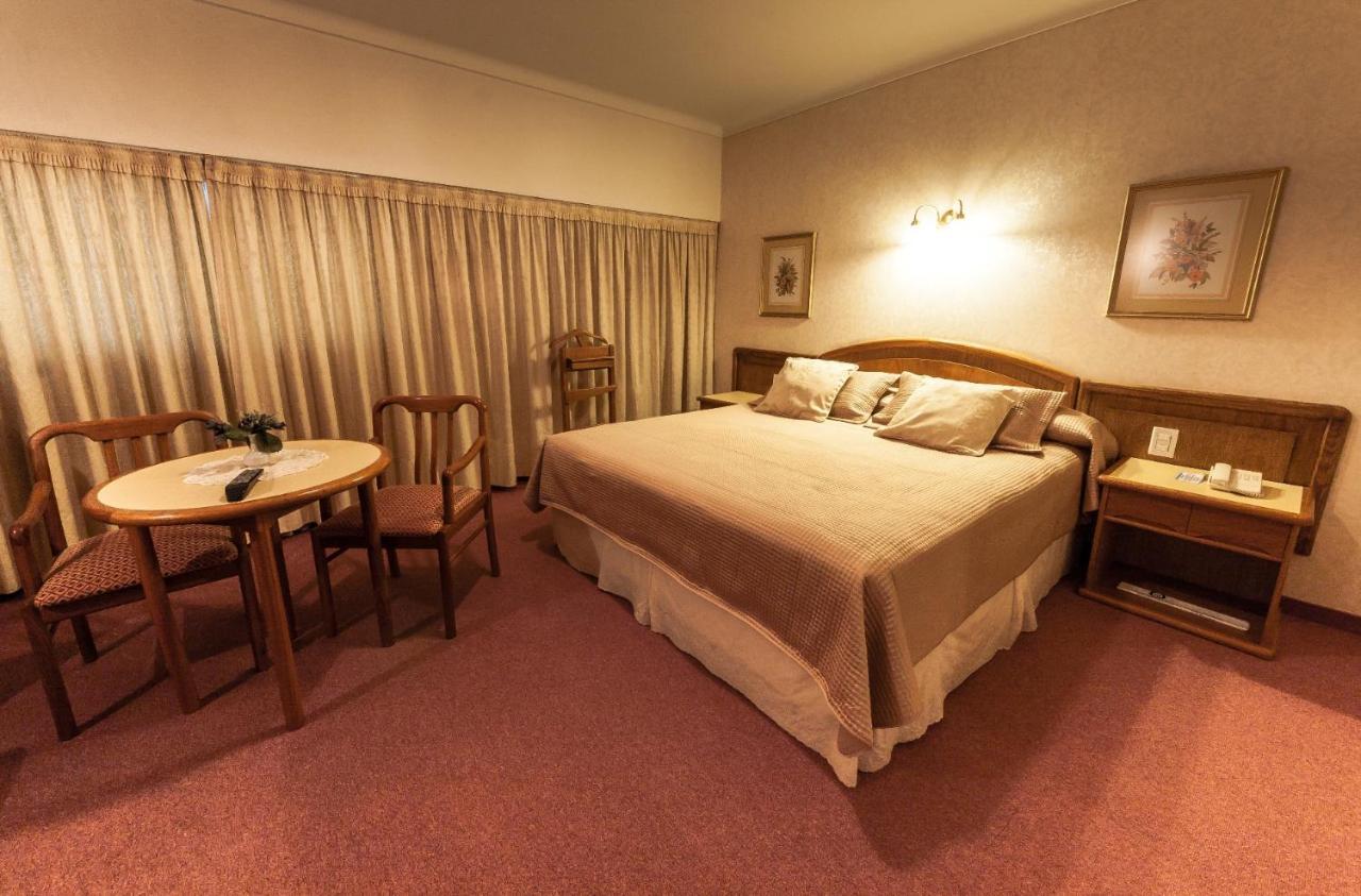 Hotel Libertador Trelew Eksteriør bilde
