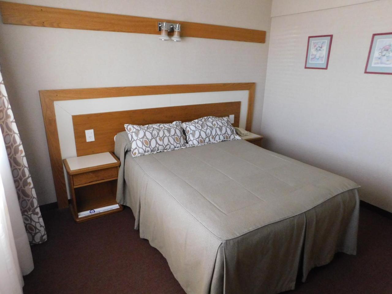 Hotel Libertador Trelew Eksteriør bilde